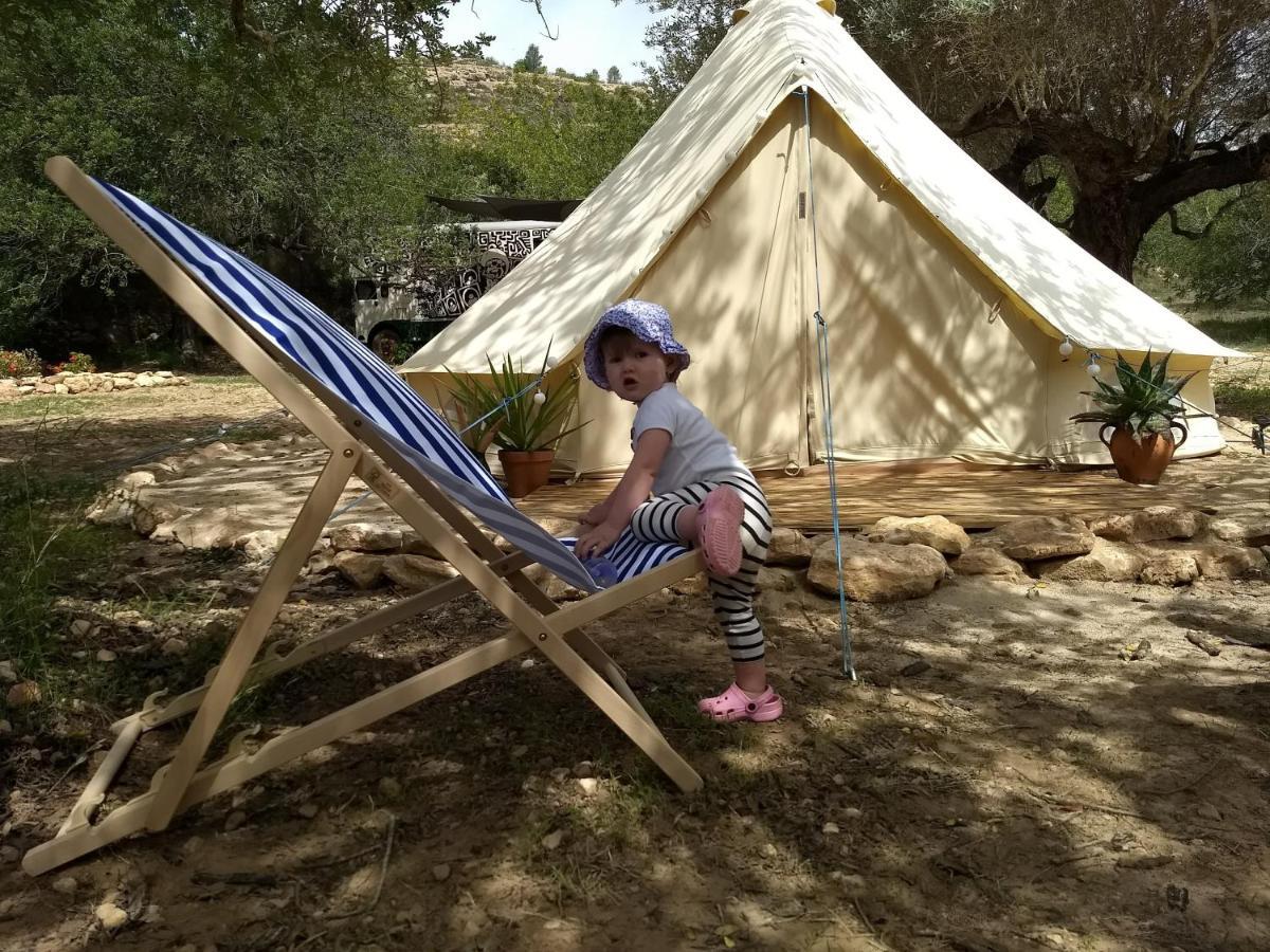 Family Bell Tent Villa Tortosa Eksteriør bilde